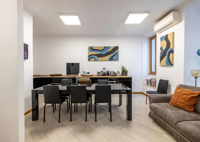 Quattro Fontane 2p - B&d Apartamento